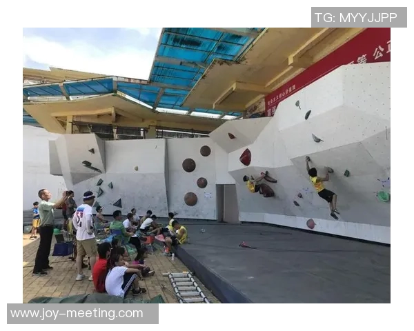 广州攀岩队在极限运动会中的精彩表现与实力分析